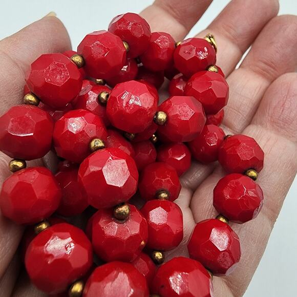 Vintage Cranberry Red Faceted Glass Bead Necklace Brass Spring Ring Mid-Century - Picture 6 of 7